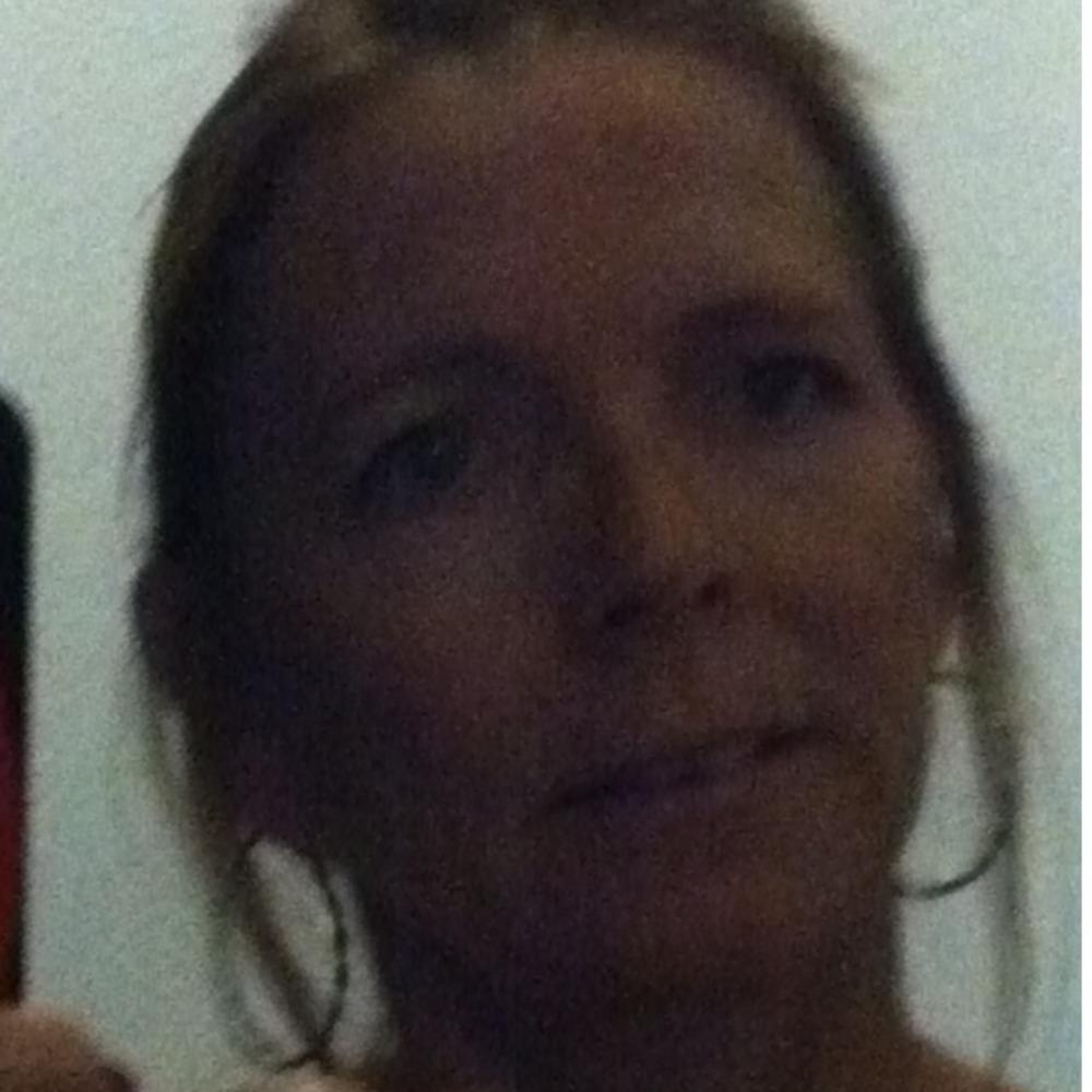 Meet your Posher, Linda